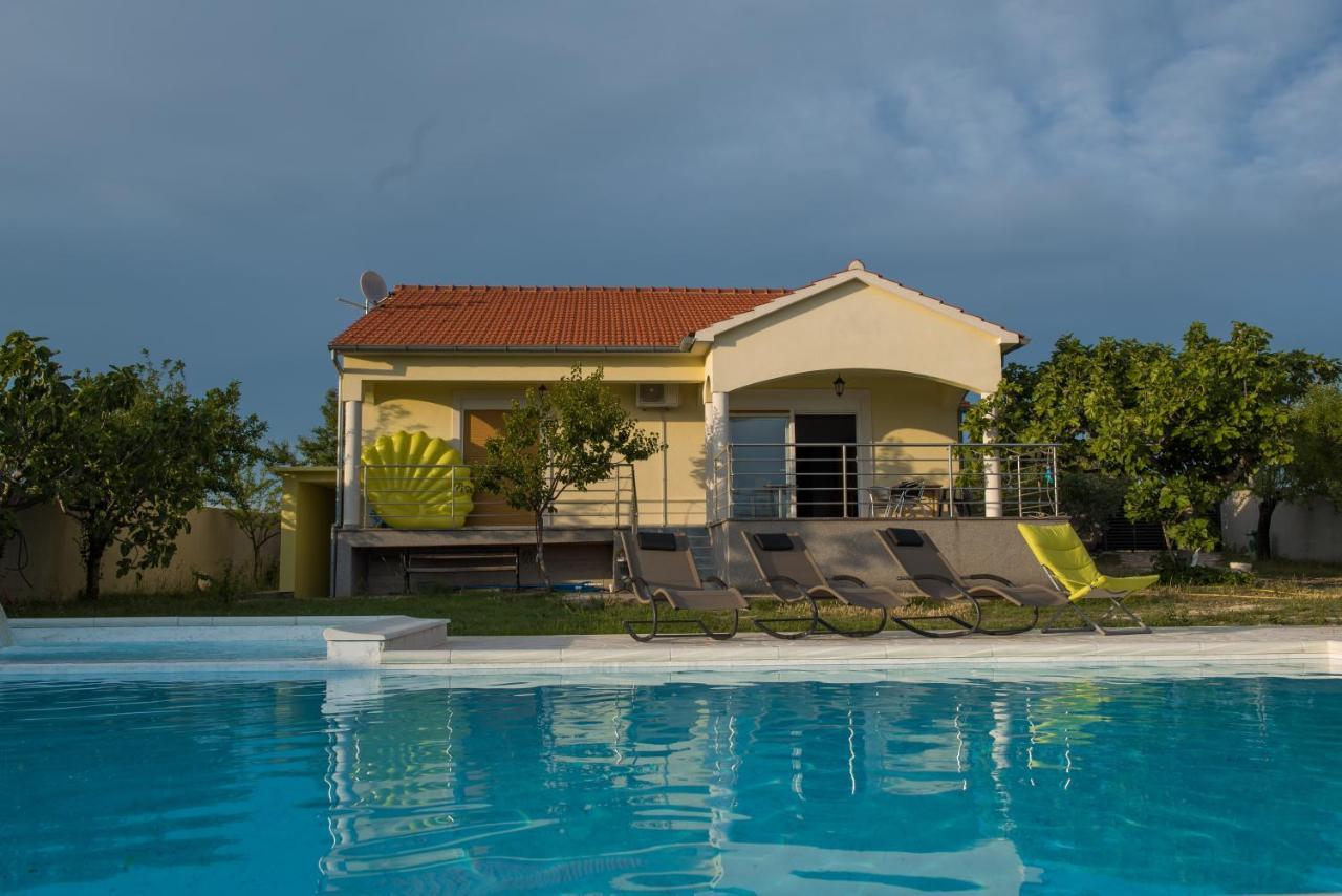 Dubis House Villa ซาดาร์ ภายนอก รูปภาพ